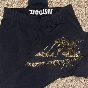 Nike leggings